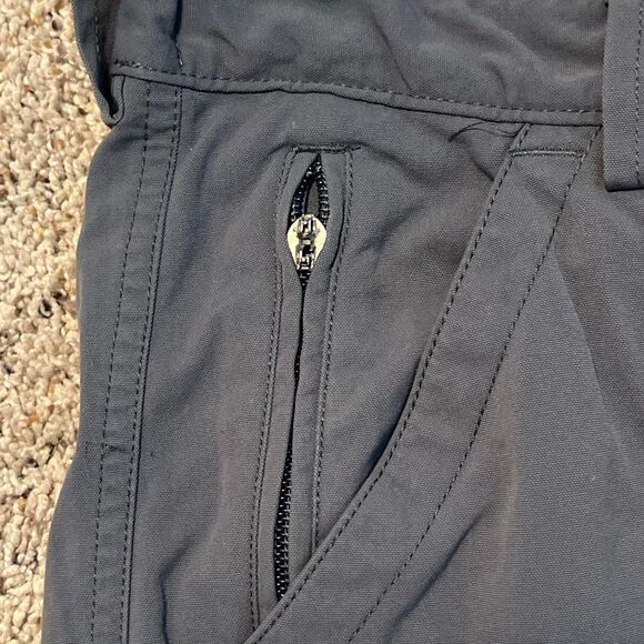 Duluth Trading Company Gray Nylon Cargo Pants XLx34 - Picture 6 of 7